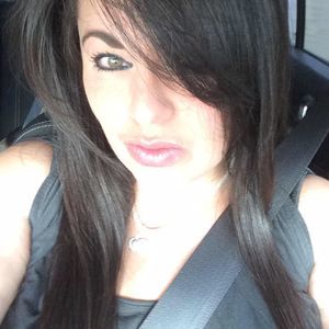 Meet your Posher, Chrissy